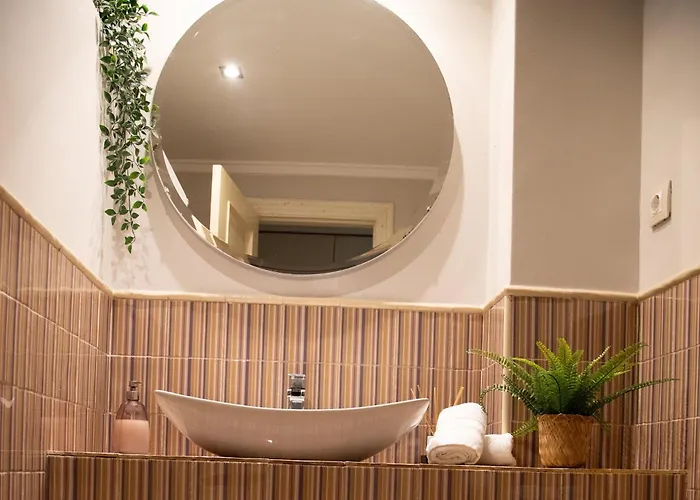 La Casa Del Navegante * Castro Urdiales